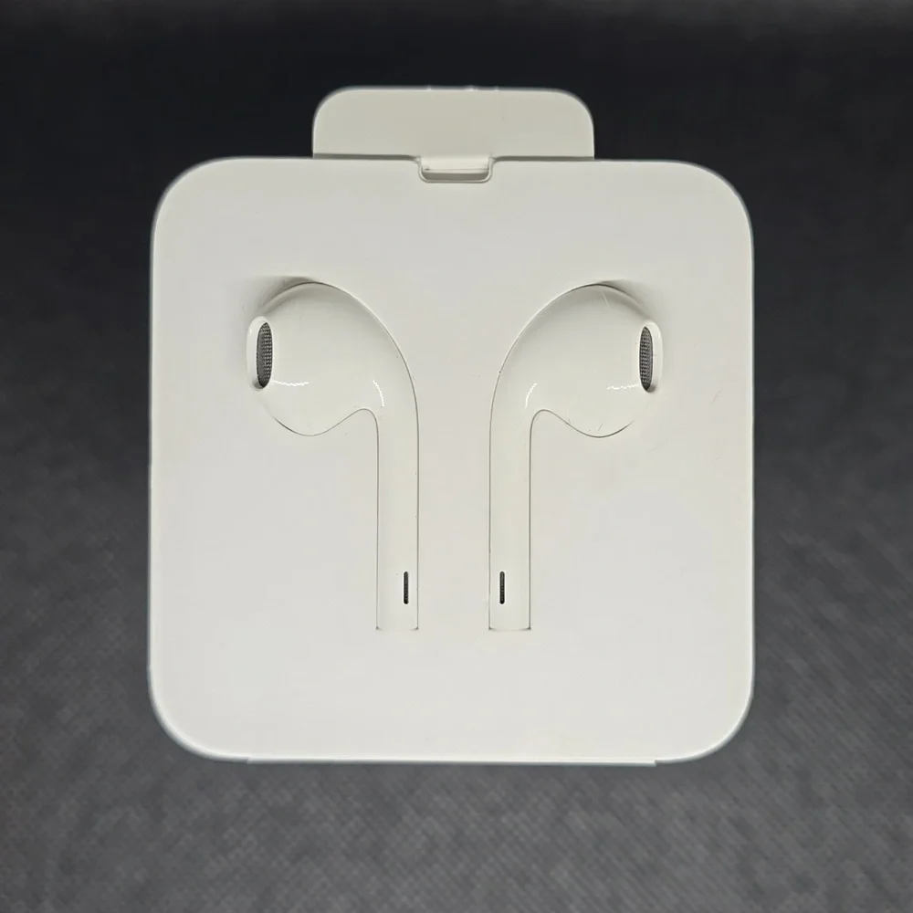 Apple iPhone earbuds